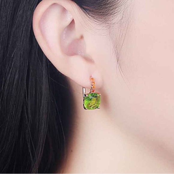 Green & Red Gold Square Drop Earrings - Picture 1 of 1